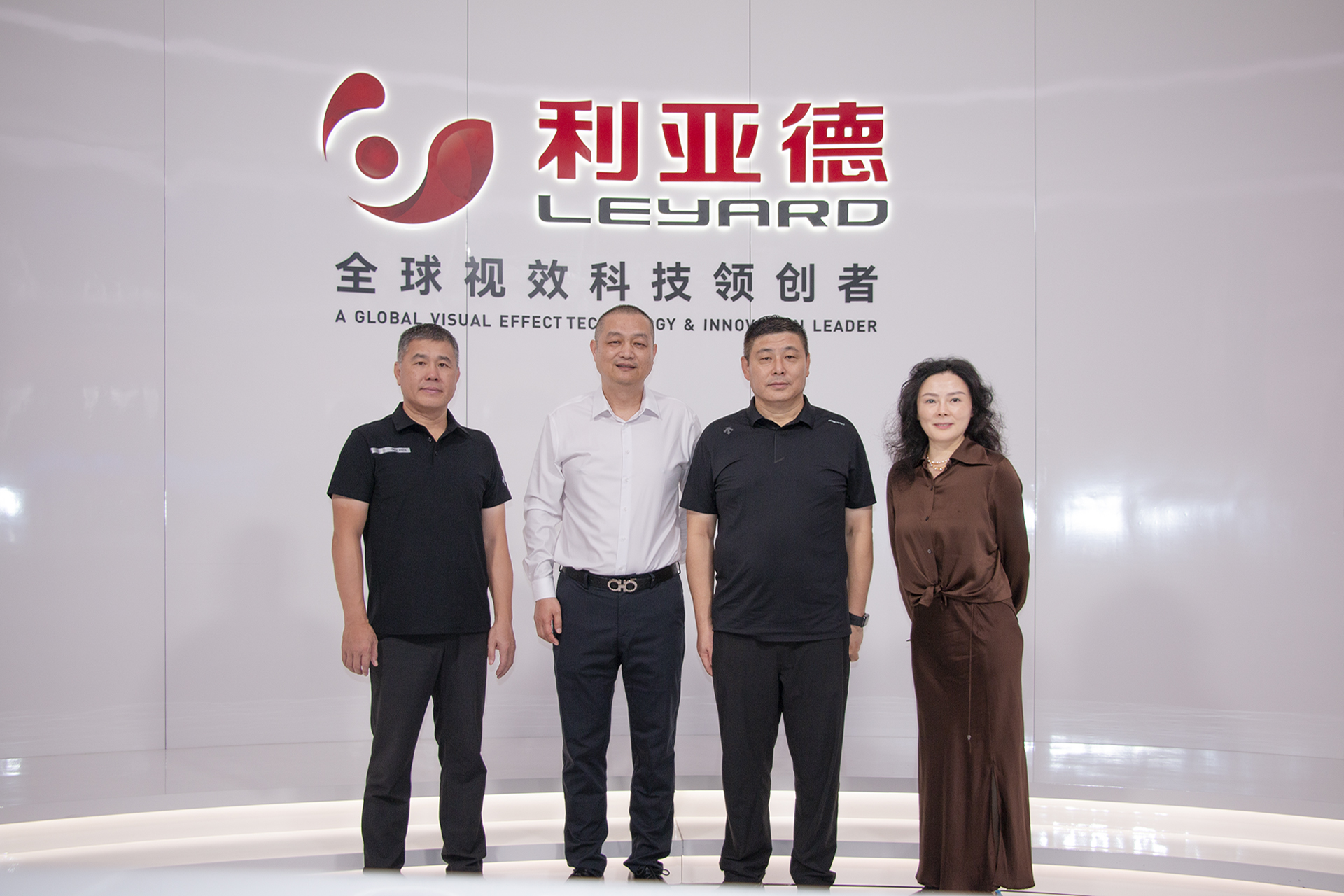 重庆千里科技股份有限公司周宗成总裁等向导一行莅临9888拉斯维加斯南方总部考察交流